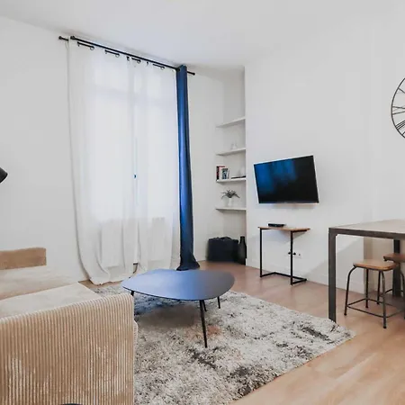 Modern Apartment 1Br- 4P Le Marais Quarter Parijs Buitenkant foto